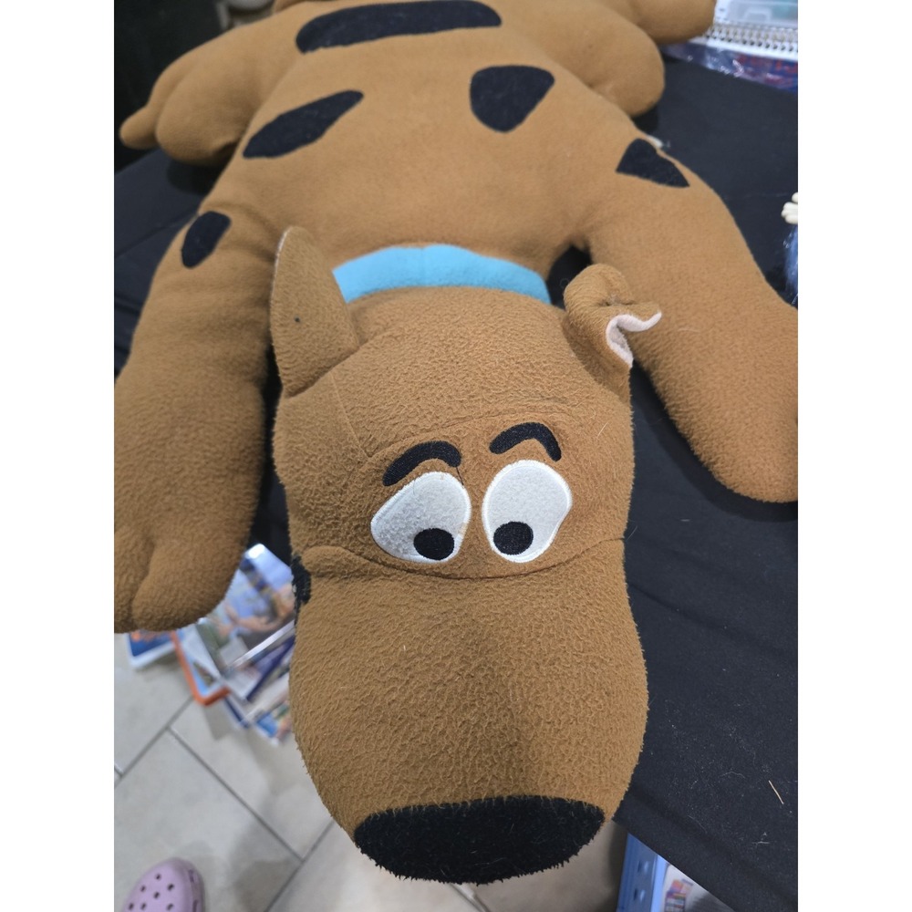 Scooby Doo 1998 36" x 24" Flat Laying Jumbo Plush Pillow Cartoon Network Vintage
